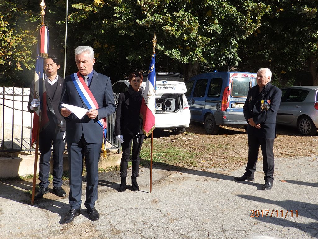 Cérémonie du 11 novembre au village de Peri