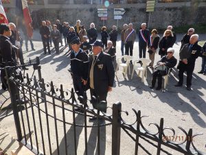 Cérémonie du 11 novembre au village de Peri